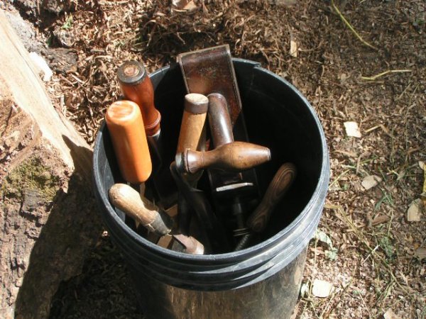 walnut bench bucket o tools sept 2012.jpg