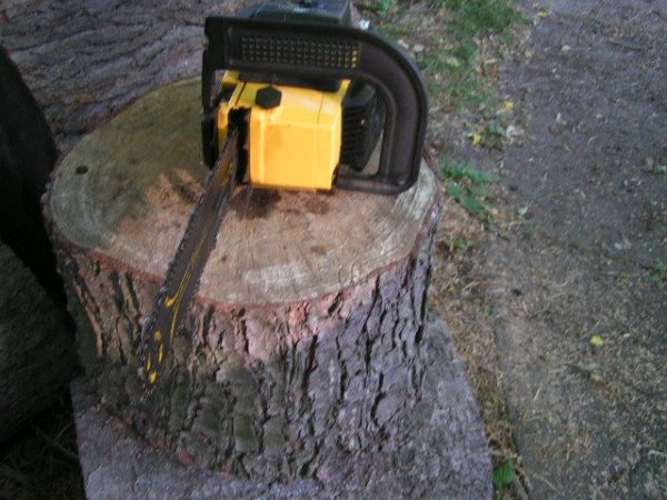 mac 610 oil tank.jpg