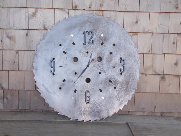 Saw Clock.JPG