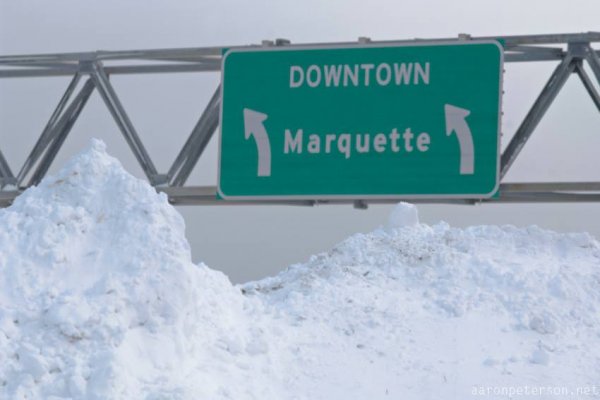 Marquette sign.jpg