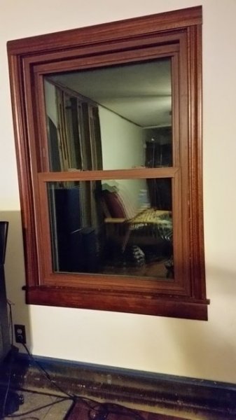 living room small window trim.jpg