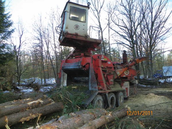 Dave's chipper.JPG