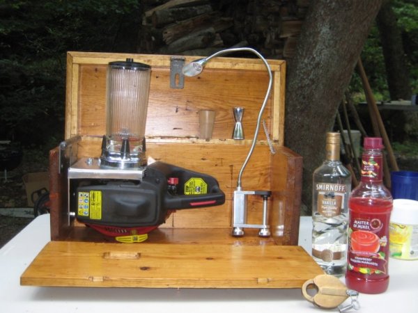 John Willie's makeshift Margaritta maker! (1024x768).jpg