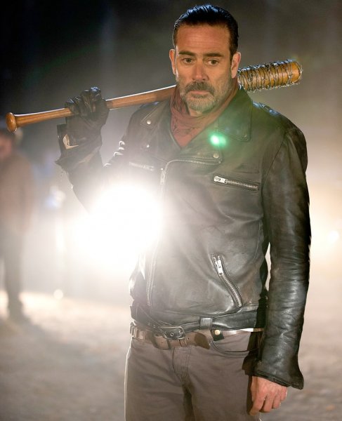 negan-walking-dead-zoom-3d06e244-14d5-497a-a7eb-3f866c64f61a.jpg