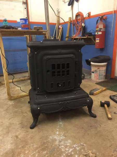 Washington parlor stove.jpg