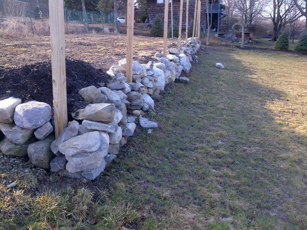 20140409 retaining wall.jpg