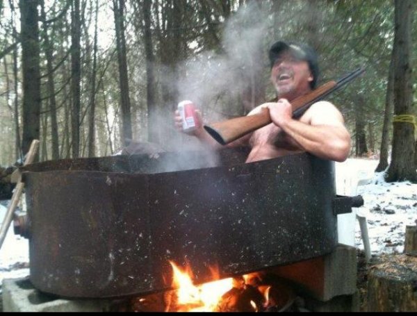 redneck-hottub.jpg