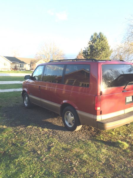 VAN2.JPG
