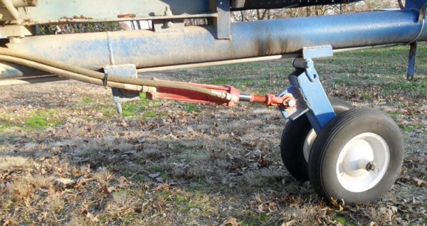 Landing gear - Side view.jpg