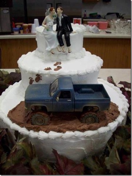 Redneck wedding cake-1.jpg