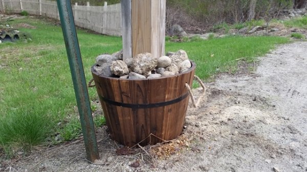 New mail box pole bucket.jpg