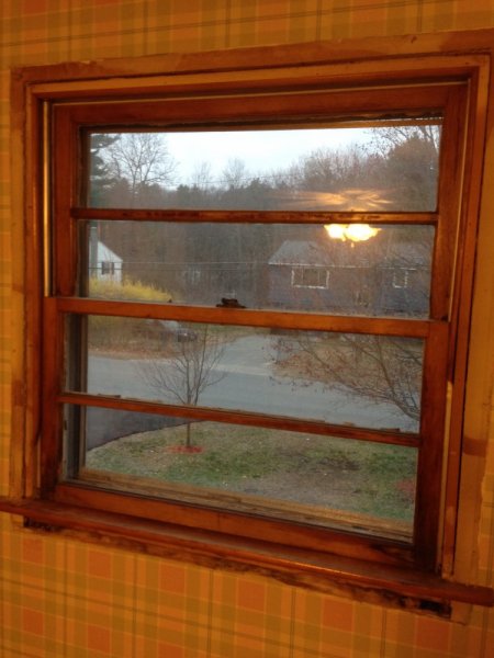 Window3_OldDrafty.JPG