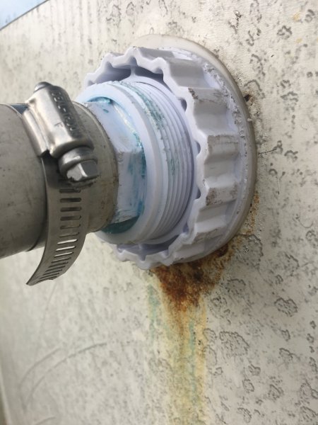 above ground pool filter leaking