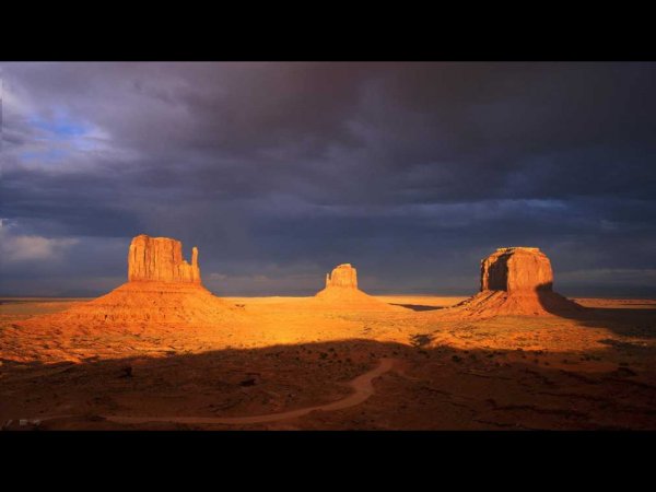 Monument Valley-4.jpg