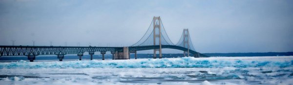Mackinaw Bridge-big wave.jpg