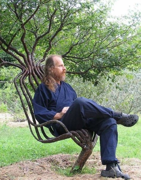TreeChair.jpg