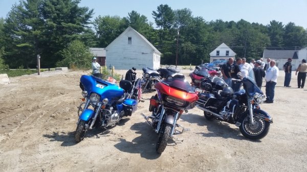 Twin Mountains group met at rest stop.jpg