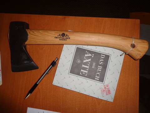 hatchet.JPG
