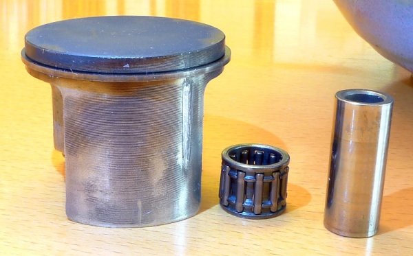 PistonExhaust.JPG