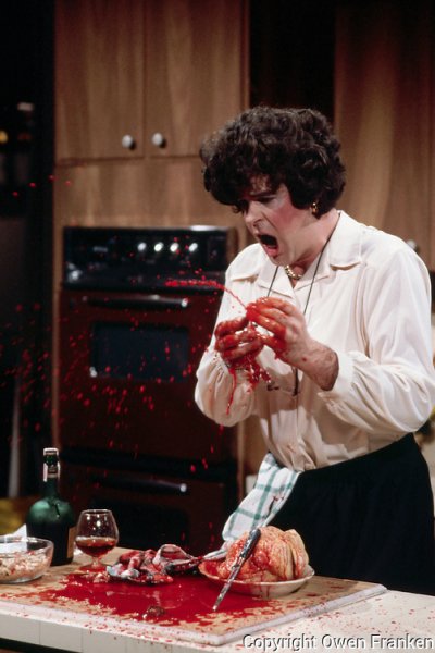 Danny-Ackroyd-as-Julia-Child-Owen-Franken-OF015602.jpg