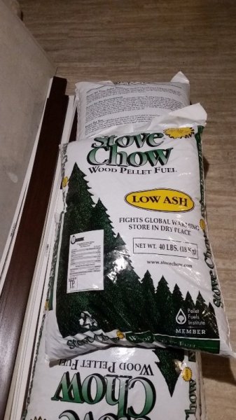 Stove Chow pellets.jpg