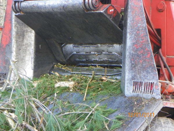 Chipper blades.JPG