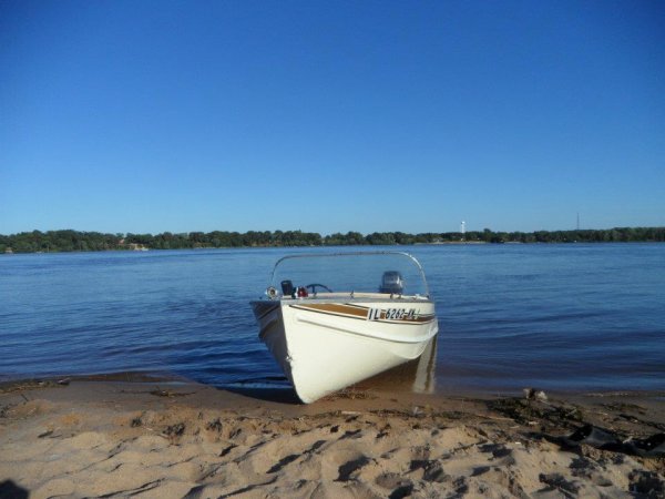 Mississippi River Beach.jpg