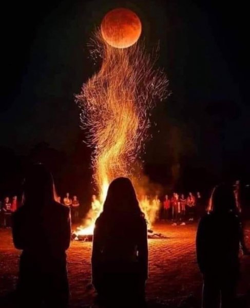 BonfireMoon.jpg