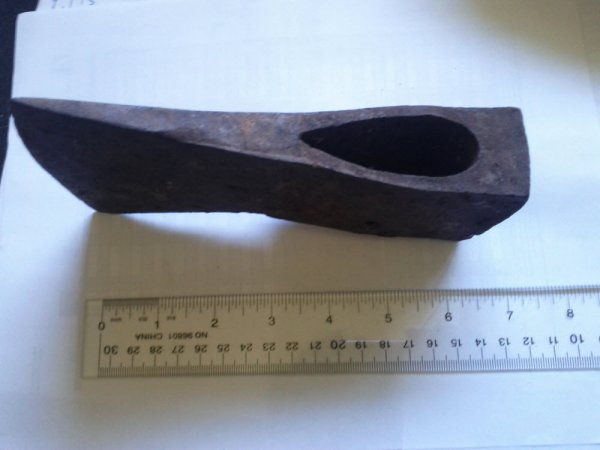 axehead_topview.jpg