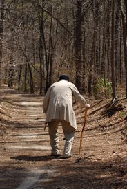 old_man_back_veiwer_walks_heavily_bent_leaning_walking_cg1p863094c_th.jpg