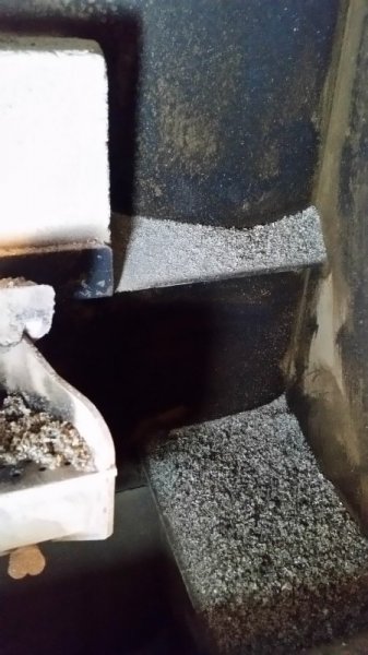 light gray ash from north american pellets.jpg