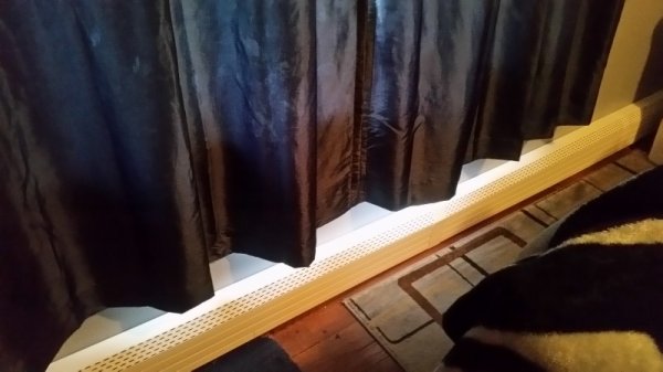 Bedroom baseboard.jpg