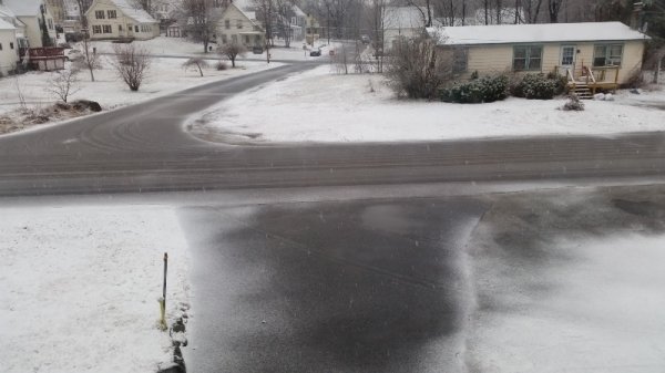 Slush on rod-driveway.jpg