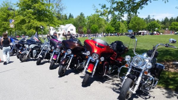 Bikes from front with wall in distance.jpg