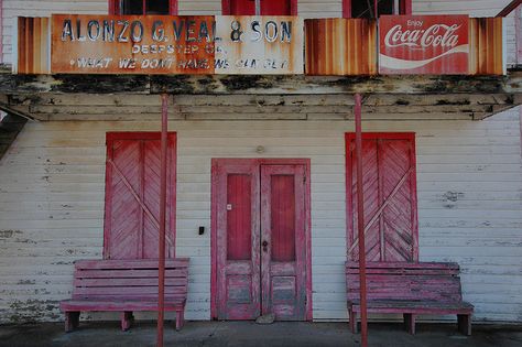 9a5b2c48ba1d57bb09150715c26814de--old-country-stores-georgia-usa.jpg