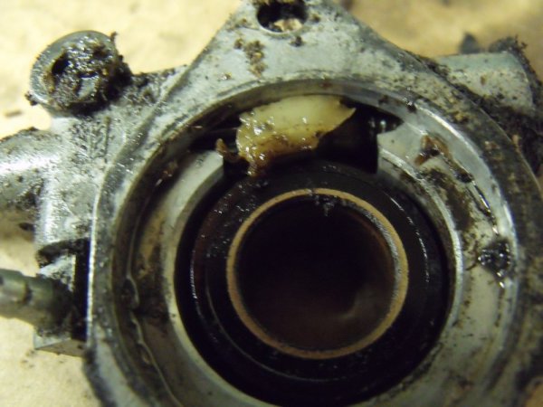 6401 oil pump 003.jpg