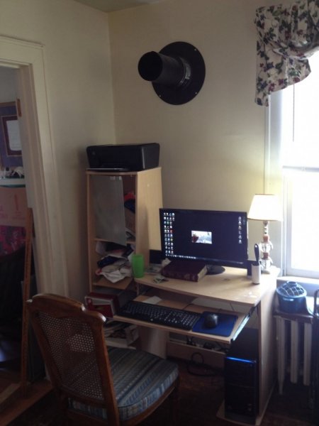 desk.jpg