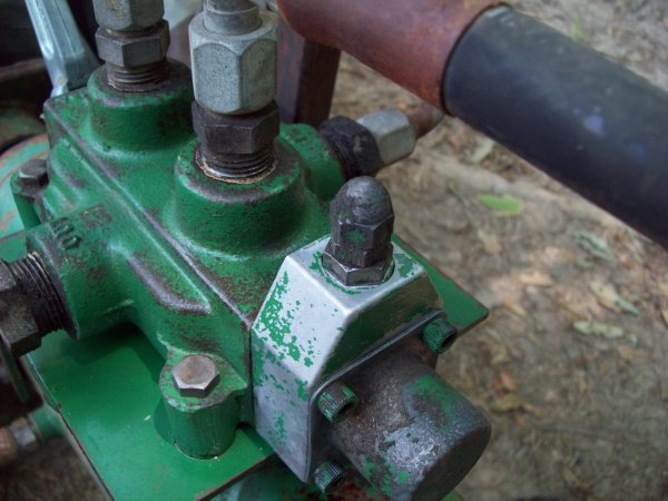 Acorn nut on adjuster.JPG