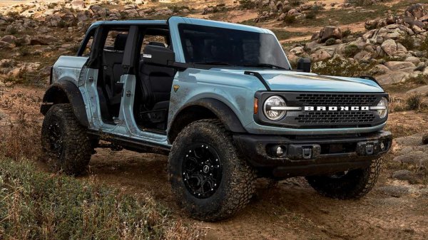 2021-ford-bronco-four-door.jpg