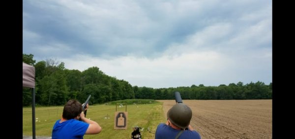 Screenshot_20201006-044446_Video Player.jpg