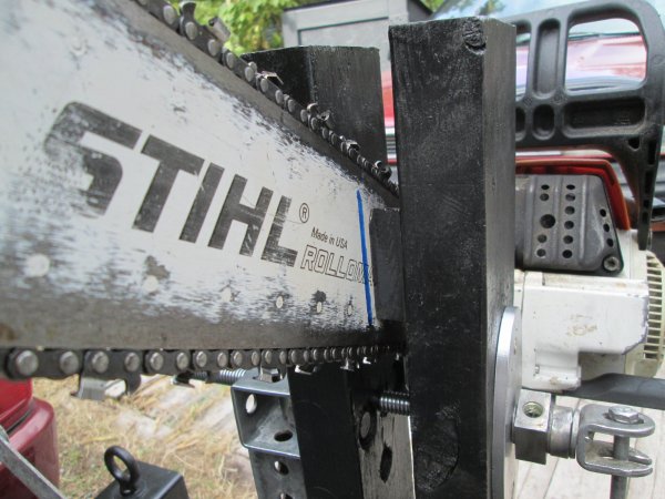 ChainsawVise35f.JPG