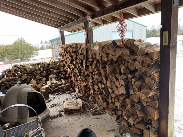 wood front porch, left side, Jan 2021.jpg