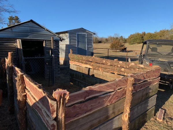 DOG PEN DONE FROM SOUTH WEST.jpg