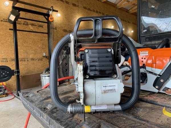 STIHL 461 FULL WRAP HANDLE FRONT VIEW.jpg