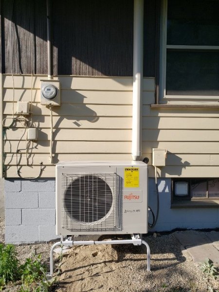 Outdoor condencer mini split.jpg