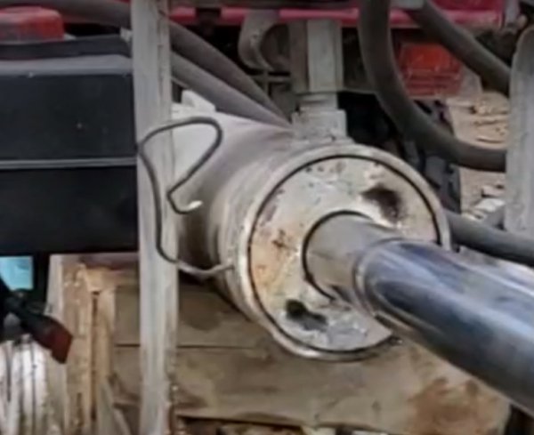 Screenshot_20210625-134958_Video Player.jpg