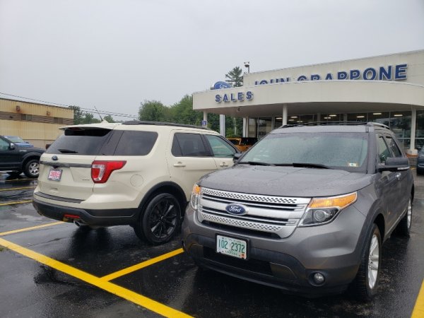 2014 and 2018 Explorer side by side 1.jpg