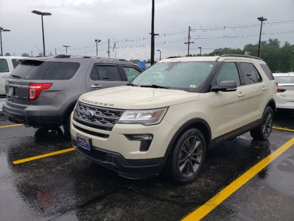 2014 and 2018 Explorer side by side 3.jpg