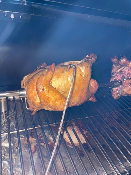 RotisserieChicken6-CheckInternalTemp.jpg