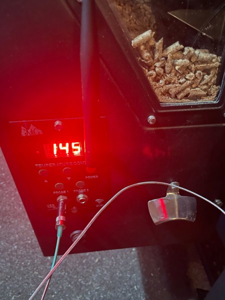 RotisserieChicken7-CheckInternalTemp.jpg
